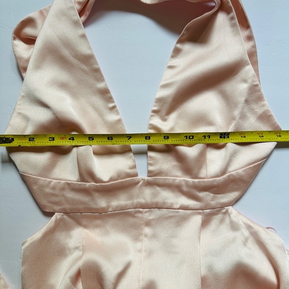 Jill Jill Stuart Jumpsuit |  Blush Satin | Sz 8 | Wide leg | rose | Open Back - Picture 6 of 10